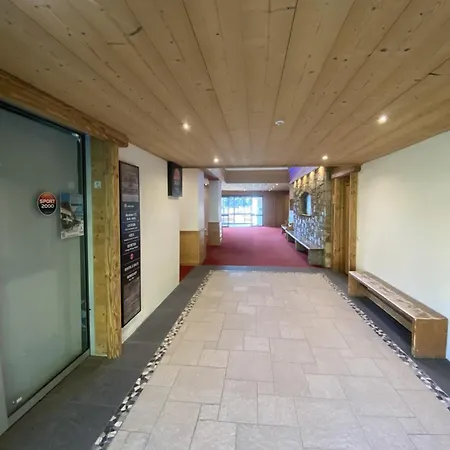 Bellecote Apartment *